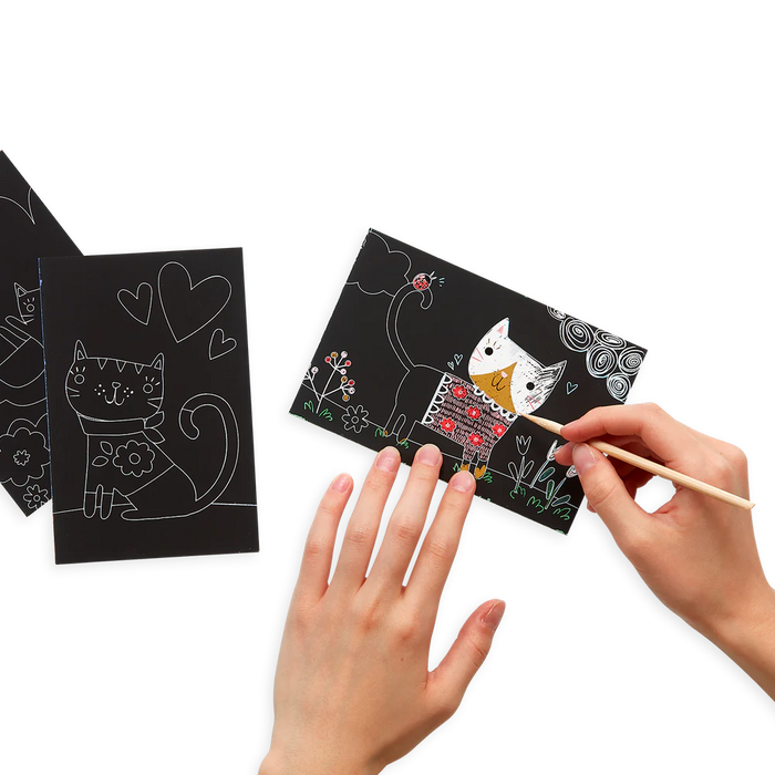 Cutie Cats Scratch and Scribble Mini Art Kit