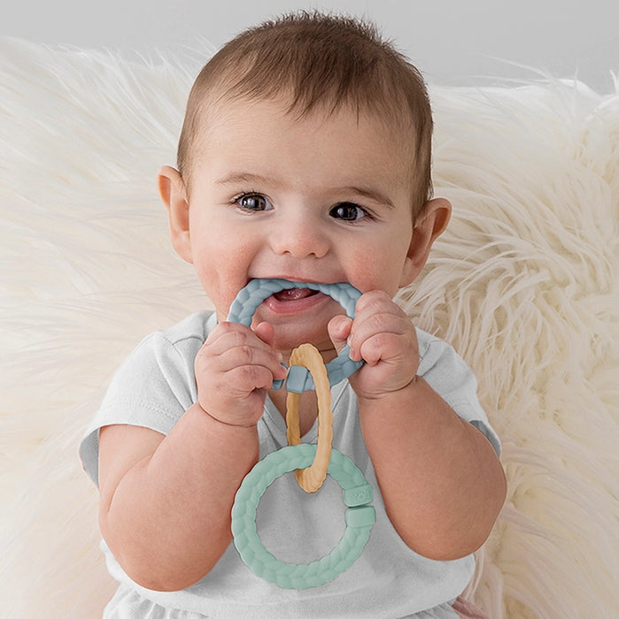 Itzy Teether Gift Set