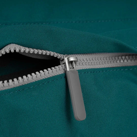 Teal | Trafalgar | Medium