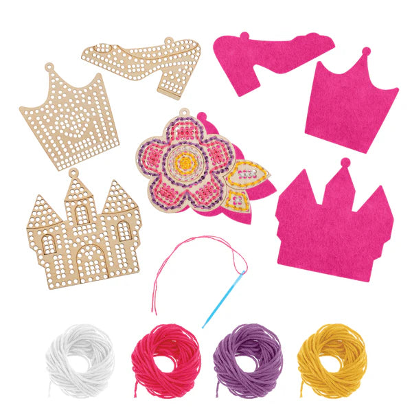 Princess Wooden Lacing Card Kit