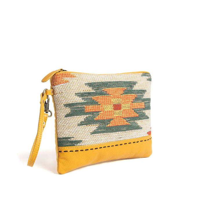 Tierra Fuerte Pouch